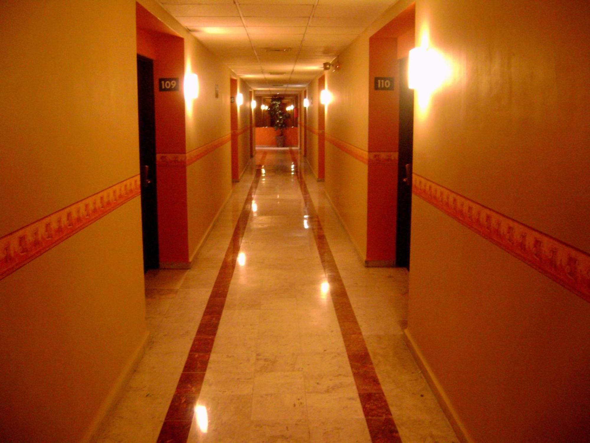 Hotel Le-Gar Monterrey Extérieur photo